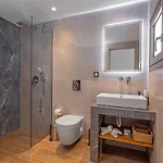 Stunning Anomera Villa
