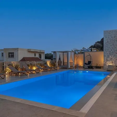 Stunning Anomera Villa *