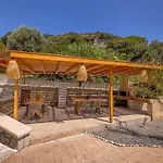 Stunning Anomera Vila