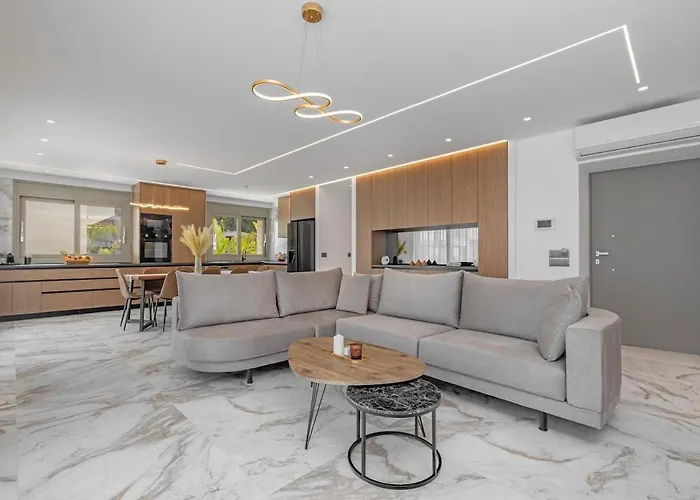 Stunning Anomera Villa